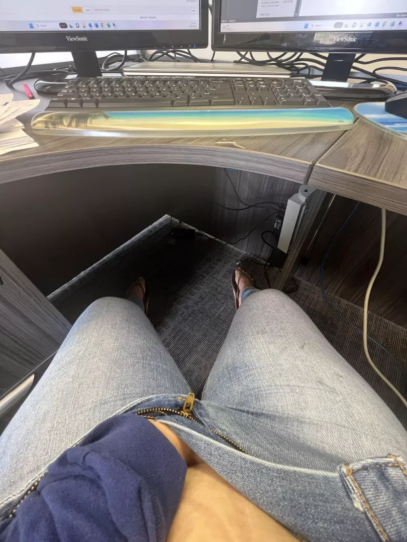 i can not stop playing with my pussy at work posted by Green-Extension-4647