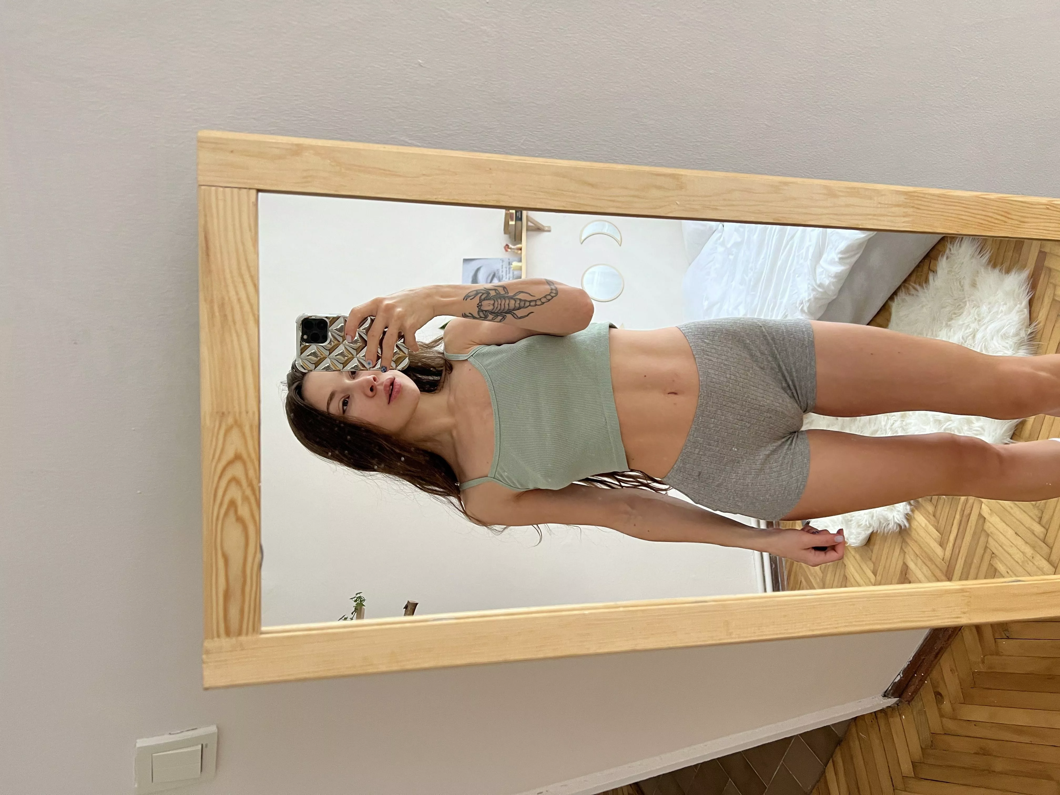 Need an older daddy in me posted by EliseDavise