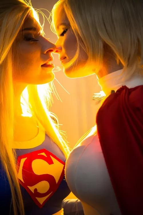 Powergirl vs. Supergirl by heavilyFollow