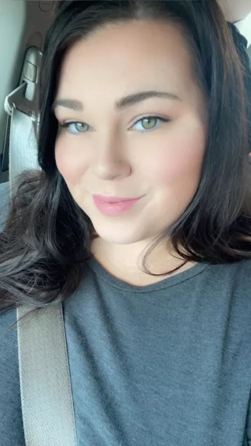 🦋 sending everyone forehead kisses by cheeksandfeets