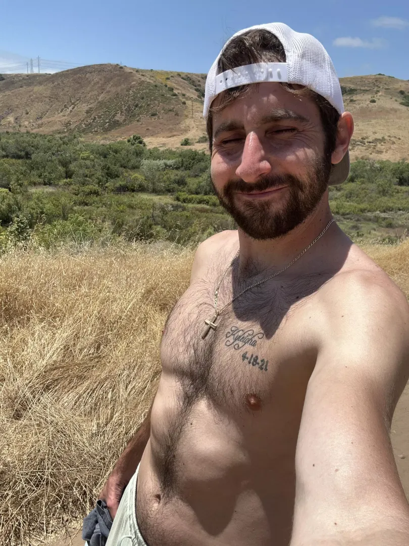 Squinting 🔆 and hoping you can come pull my shorts down 😈 have a good weekend 🥰 by Roo_lawnmaster
