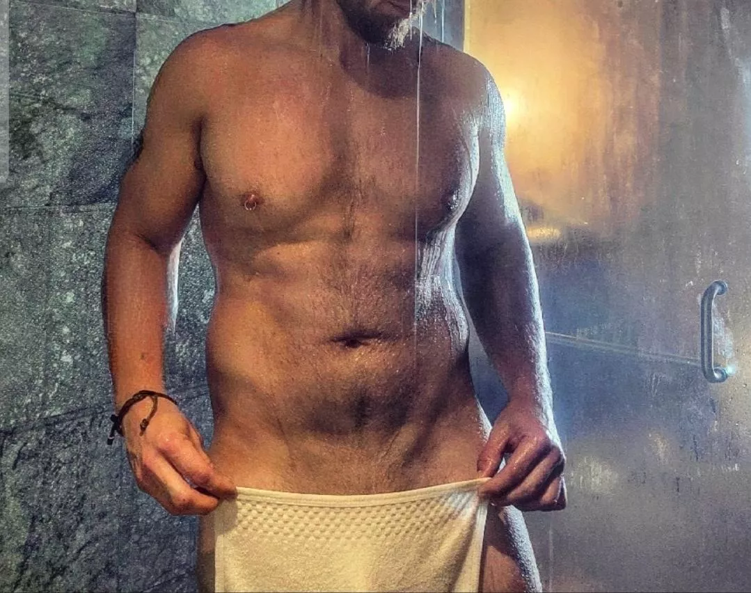 time to hit the showers (m) 31 posted by Throwawaysomething41