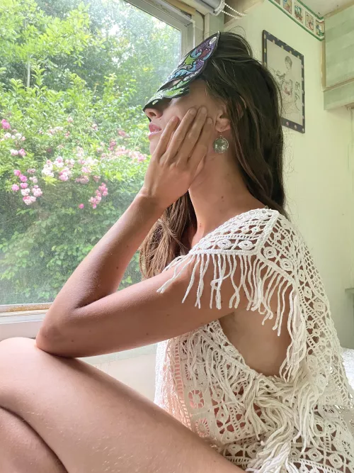 where would you like my hand? by Gipsyblu