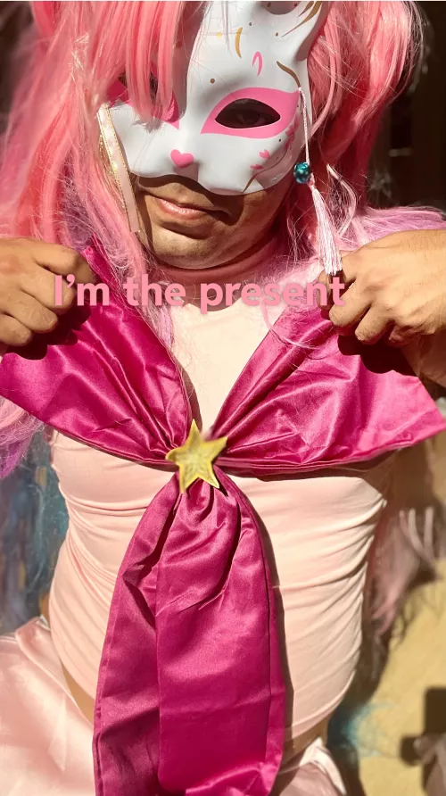 Who wants a present! (It’s a trap) by bingwatcher113