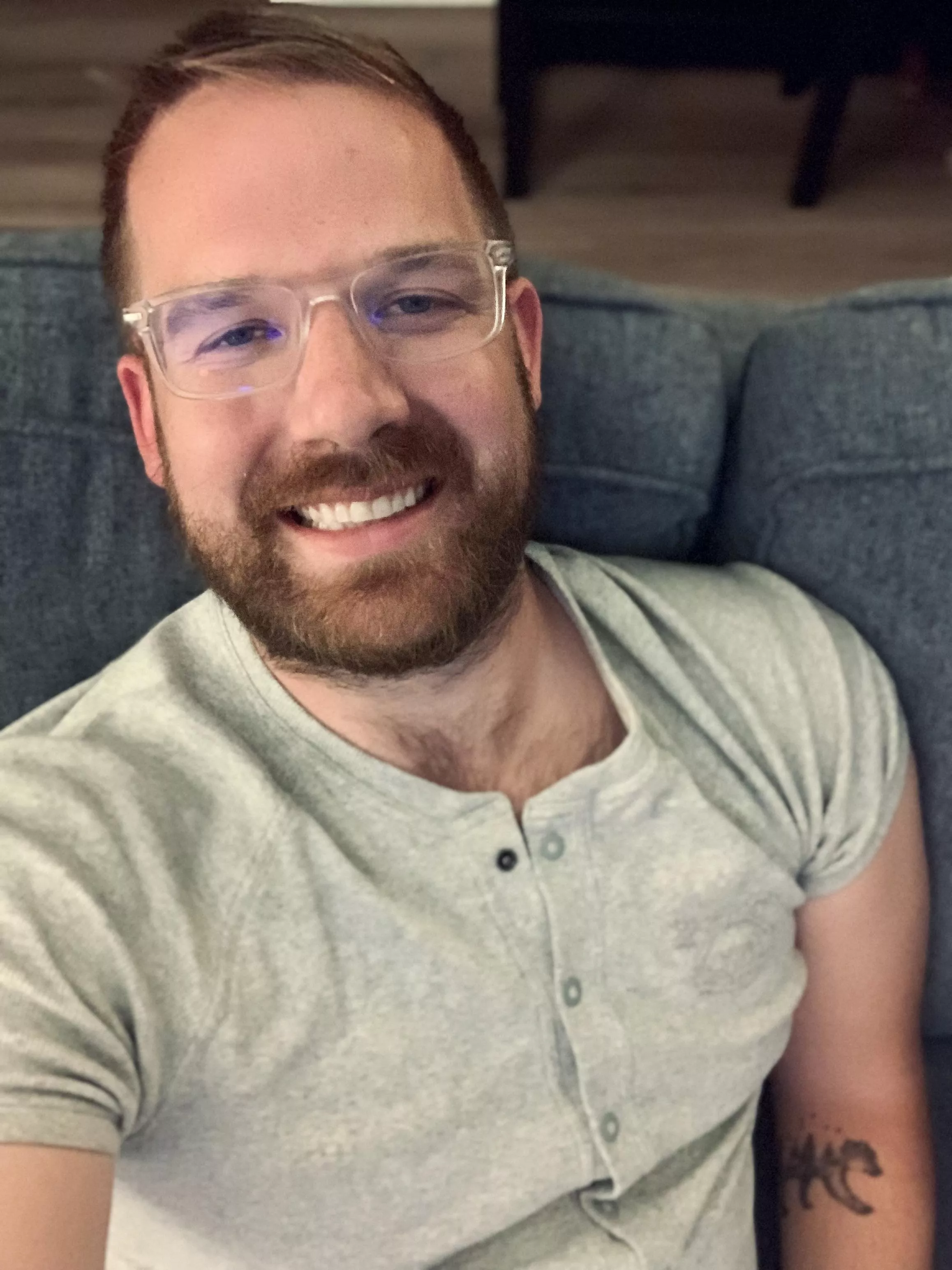 32 here, love to cuddle 😁 posted by BoyPupLevi