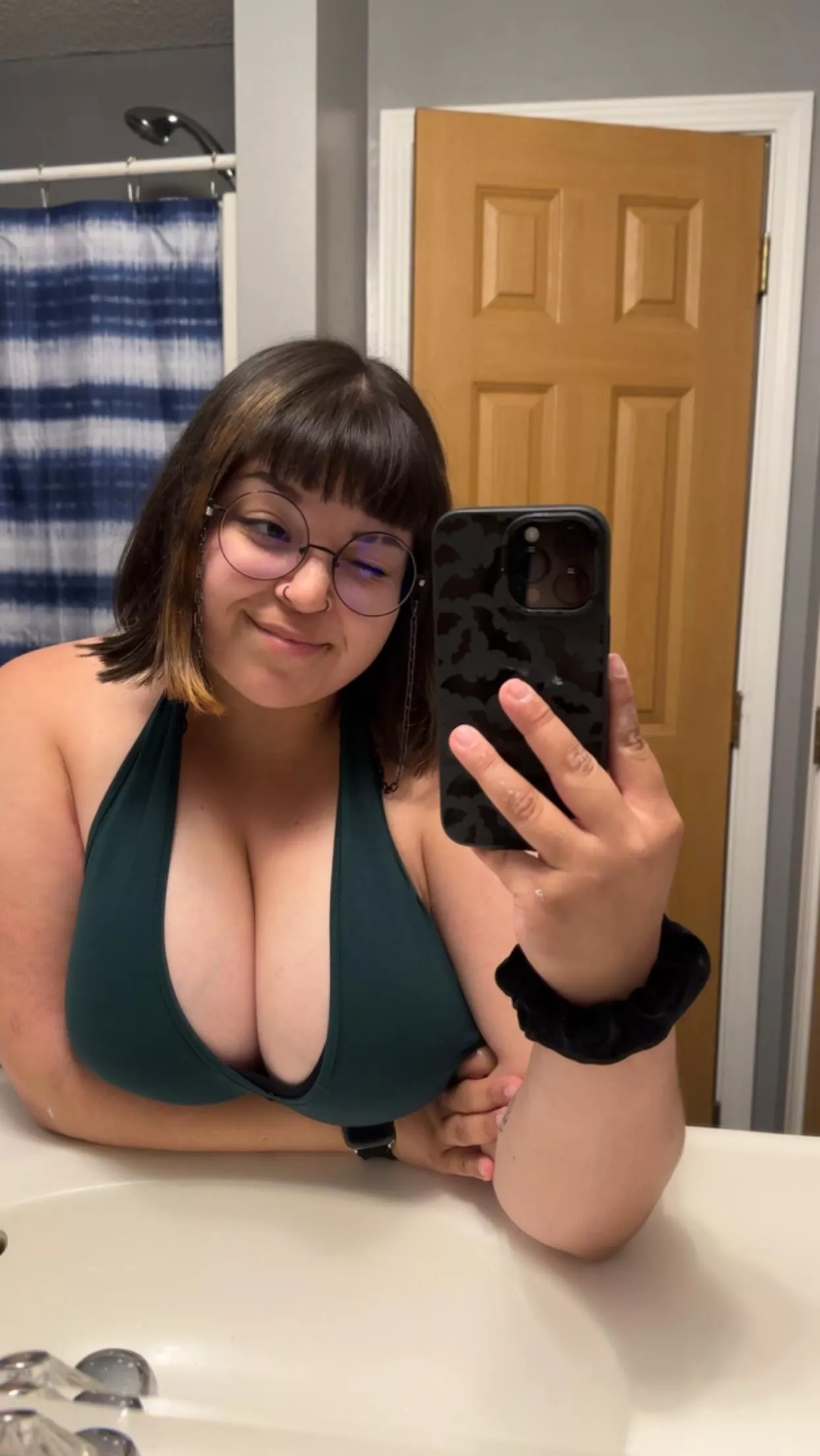 A lil more of a face reveal <3 posted by Raccoon_Cheeze