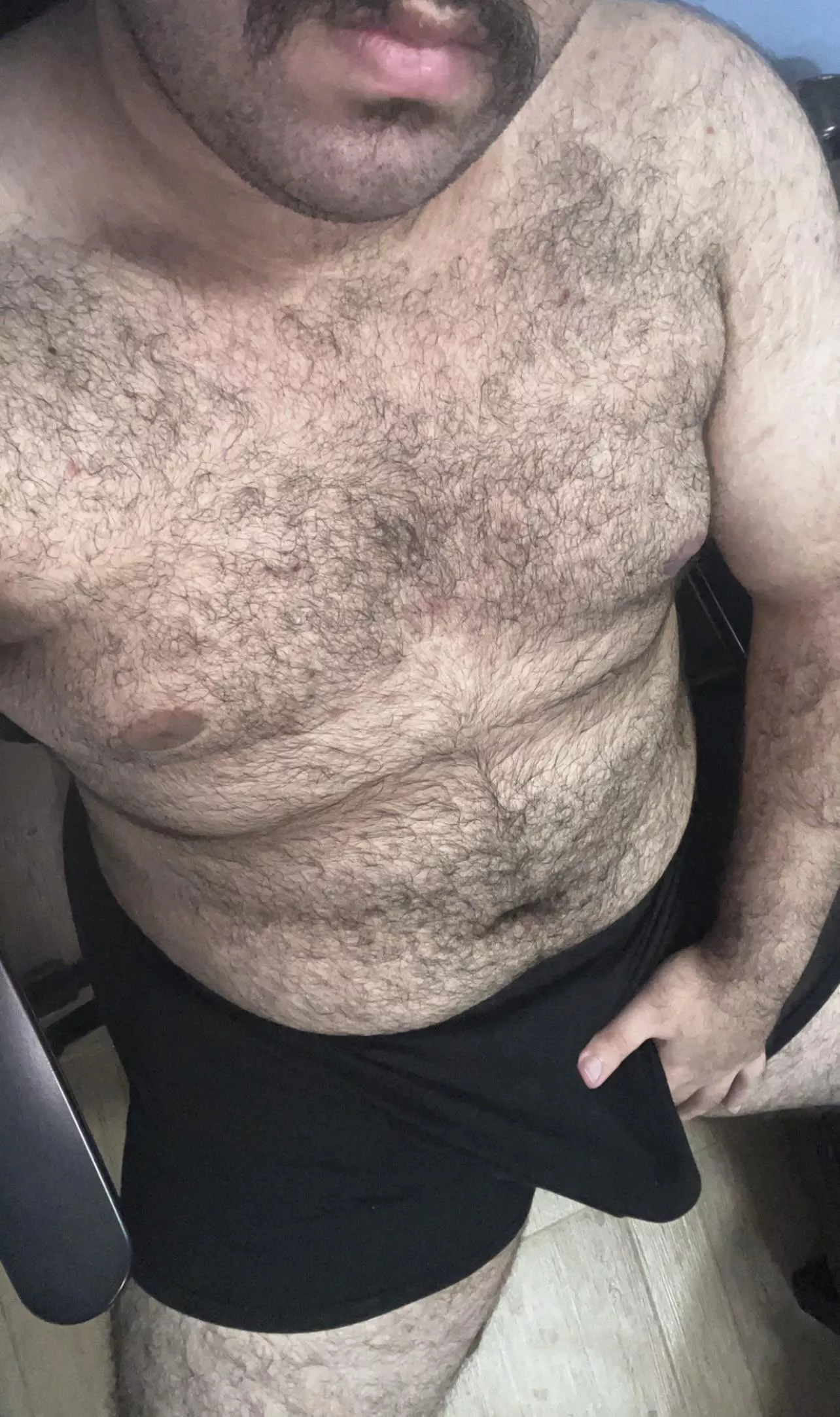 Any dominant tops into a hairy 20 years old bear? posted by MelAelZel
