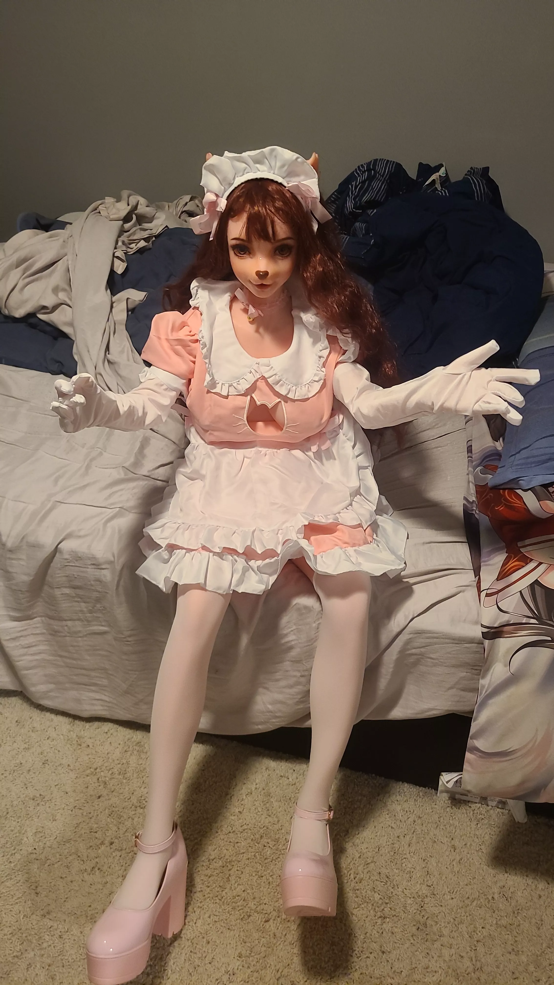 Ari ready for nightly duties posted by thatkurokitsune