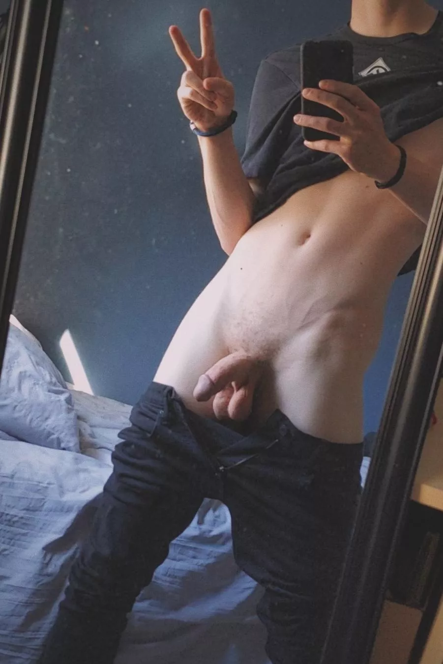 Dirty mirror, dirty pose posted by lmao_idgaf