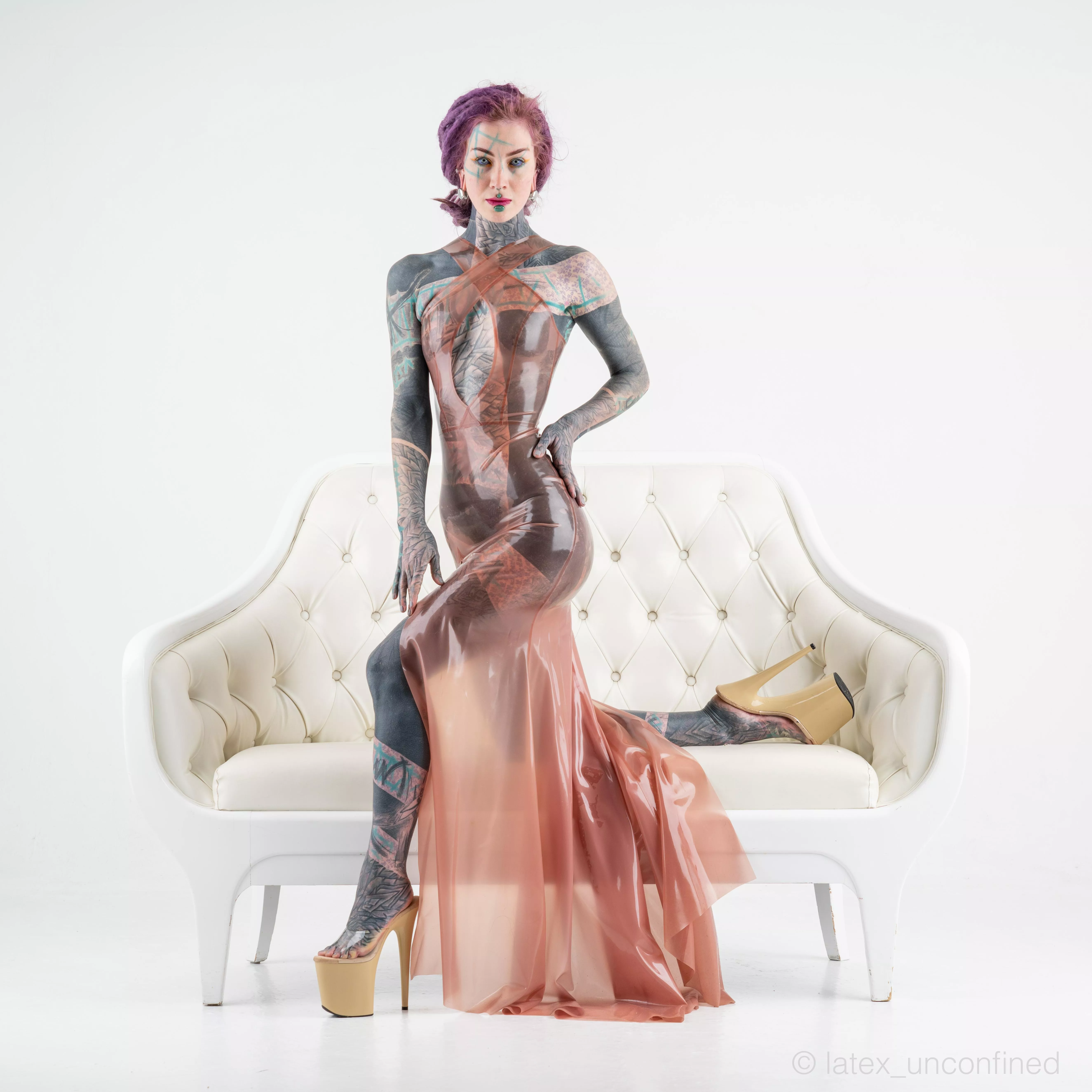 Hidden treasure [f] [oc] posted by anuskatzz_XXX