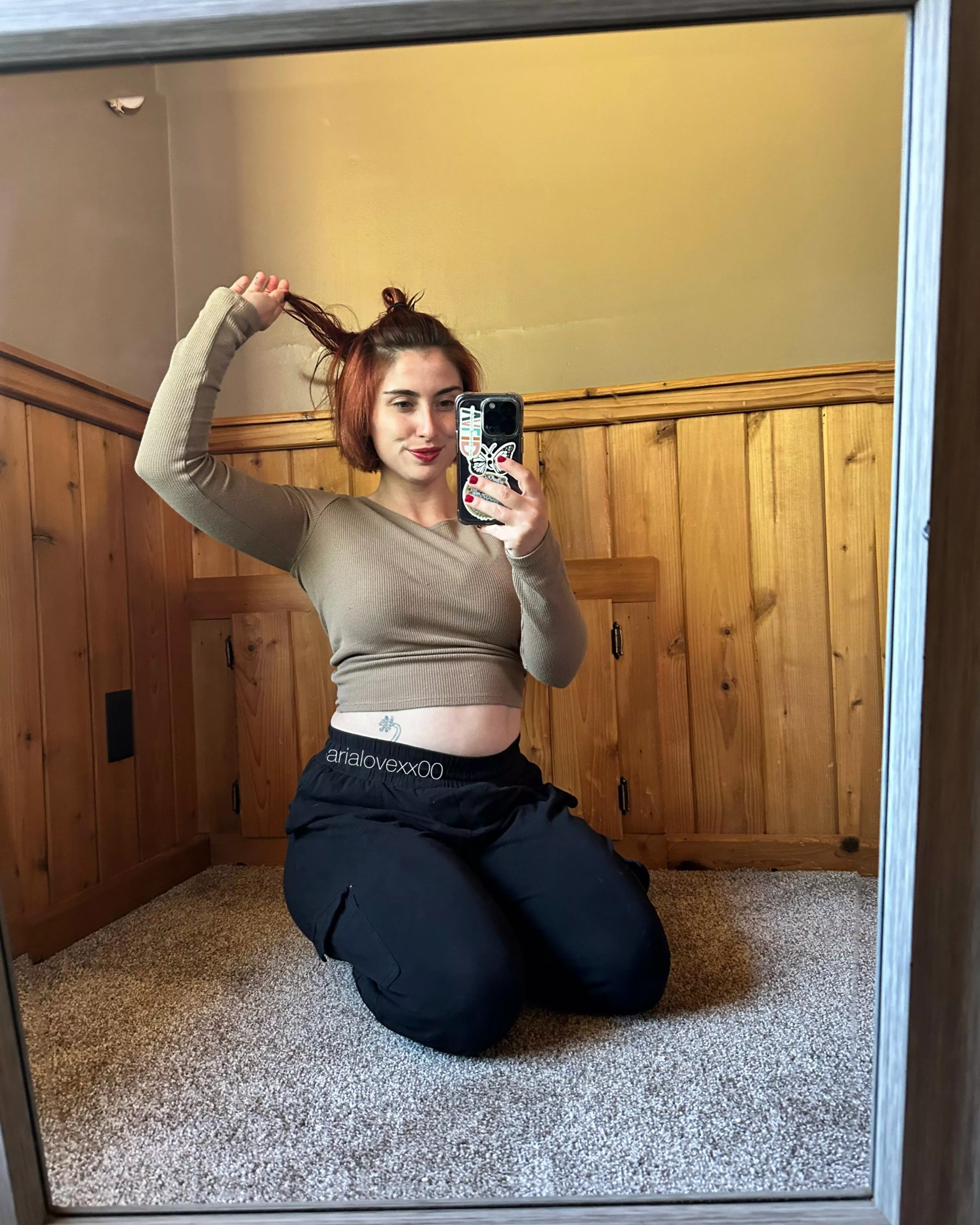 I love being cute 🥰 (F) posted by arialovexx00