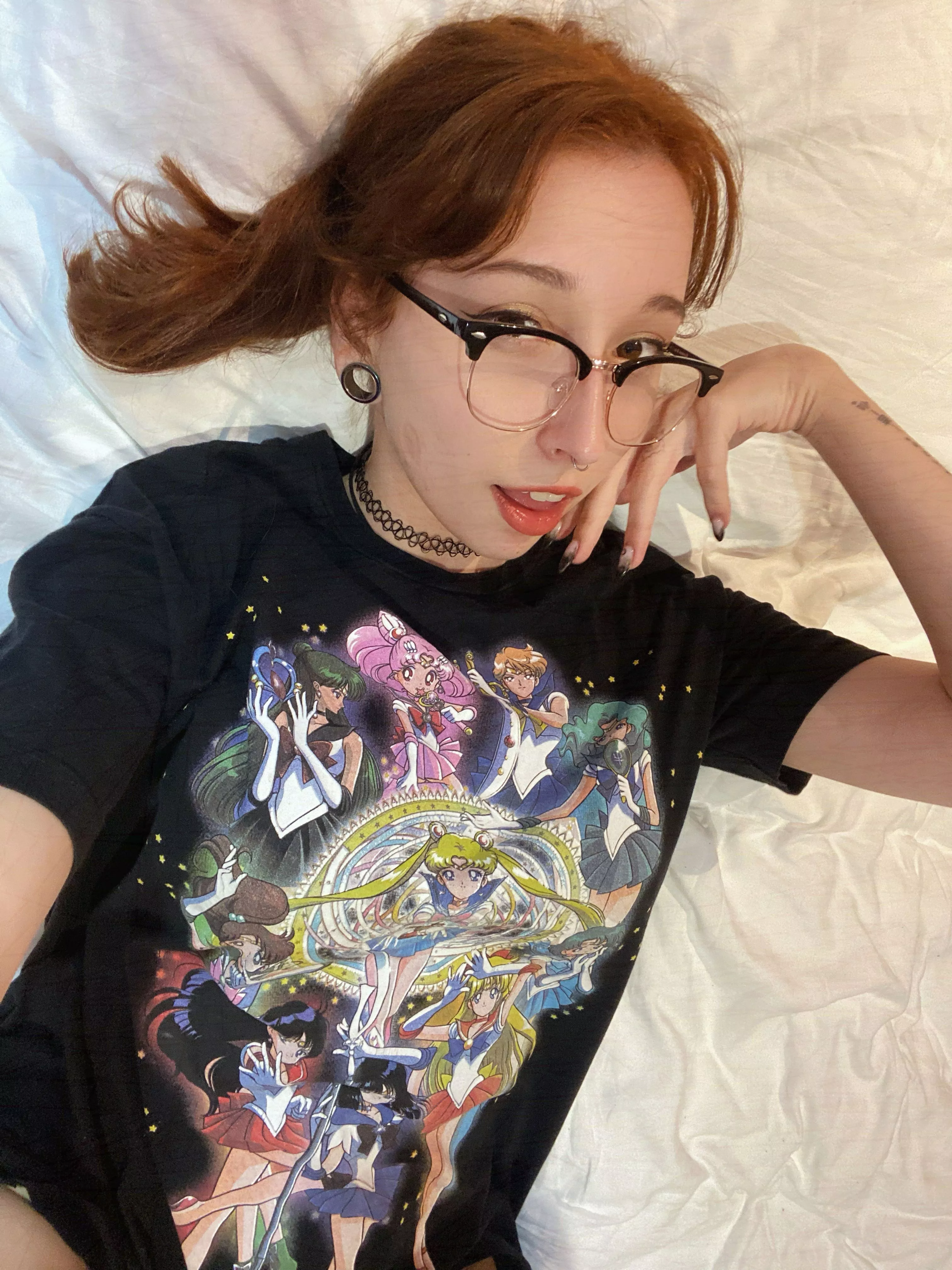 I love showing off how much I enjoy my new toy! posted by hargatlh