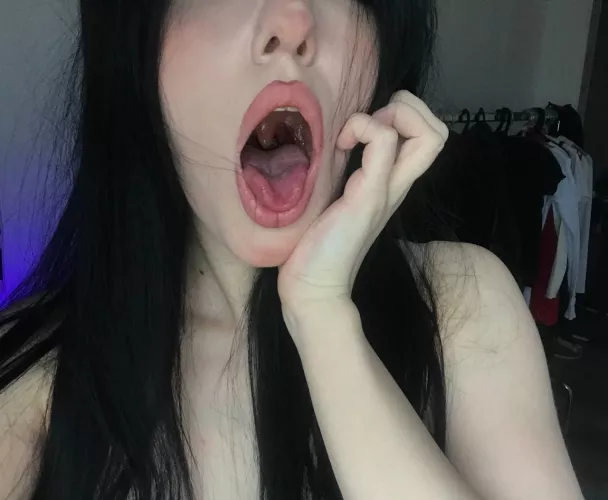 i open my mouth for you by IcyCase4201