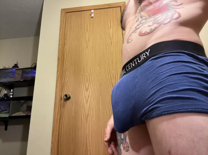 It just wants to break free by ShaftasticShenanigan