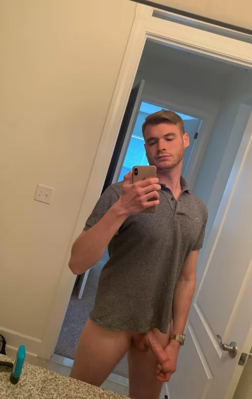 My date bailed on me tonight. Does anyone want to fill in? by Powerful-Peach6969