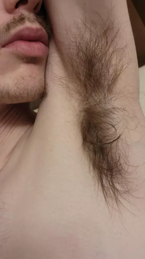 My sweaty armpits smell so good 🥵 by Lustfulliam