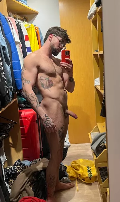 My v shape is good for u? posted by maybeiscarlos