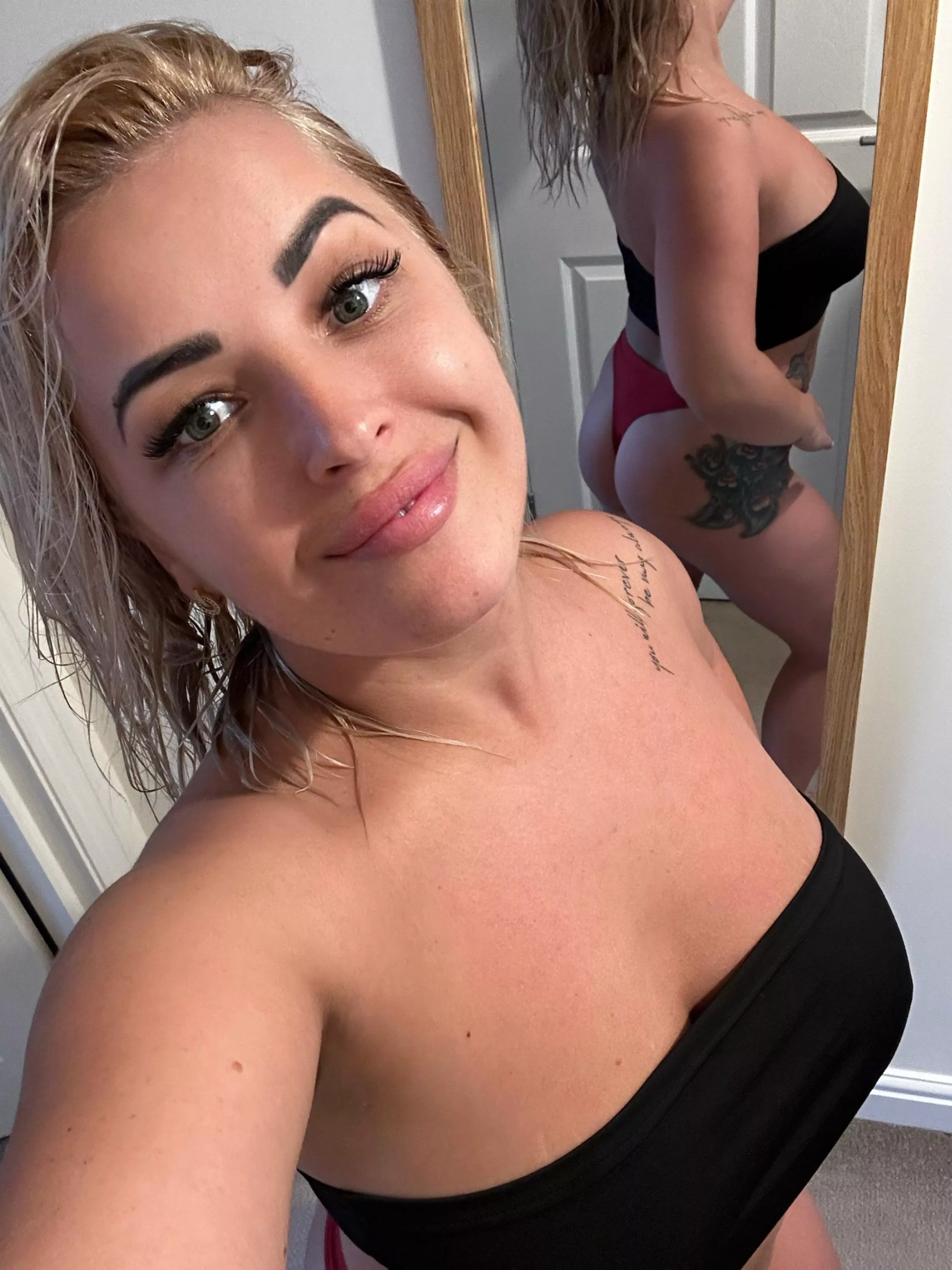 Naughty Blonde Slutwife 30F posted by bliss_simple