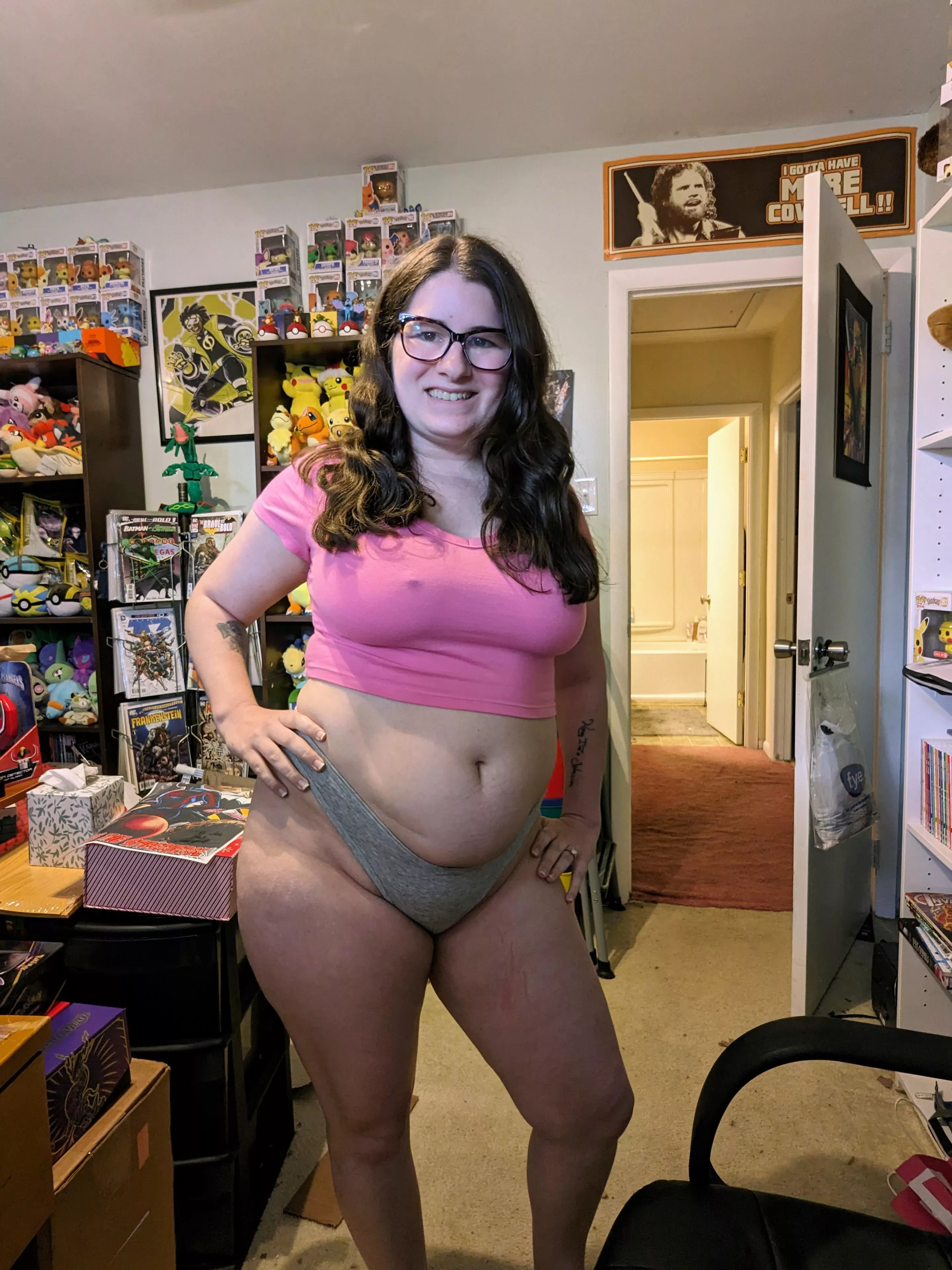 No bra today 😁 posted by onlylilac1