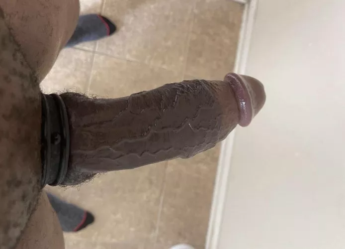 Ready to lick every vein on this bbc… by Jjkeys12