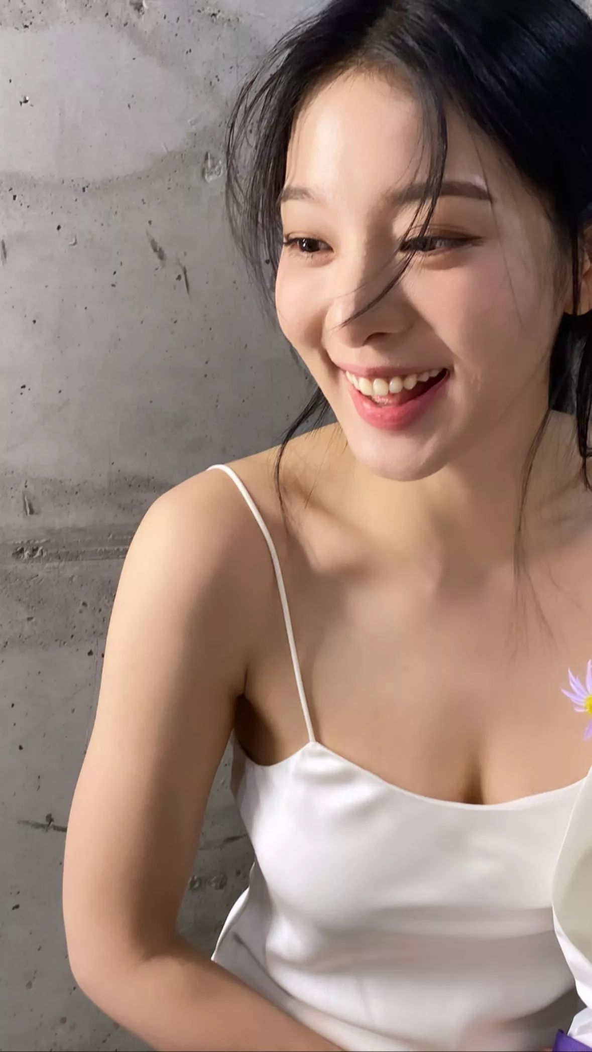 Seol In-ah posted by Vivid-Network9397