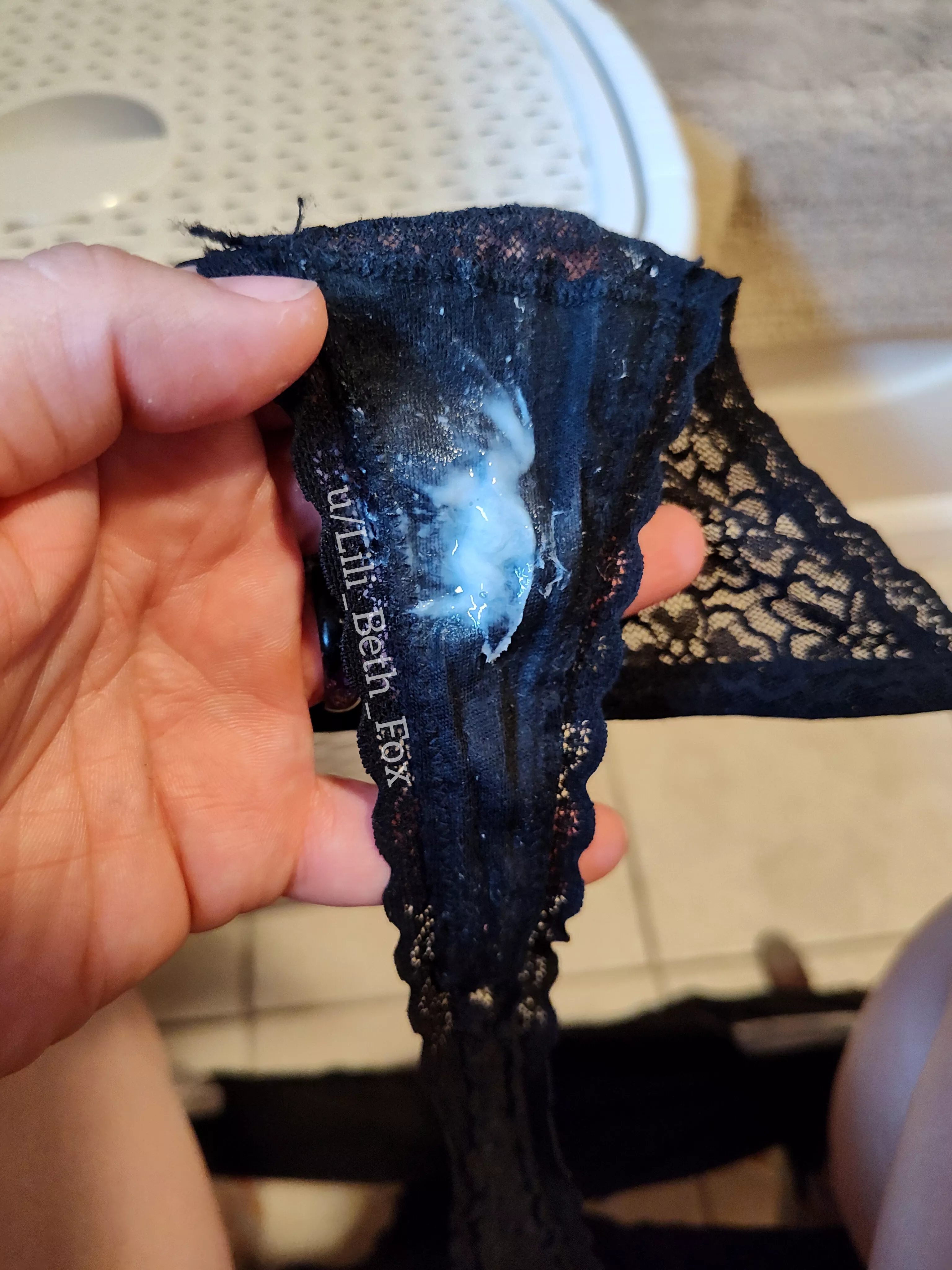 This is how wet I am, on the day before my period posted by Lili_Beth_Fox