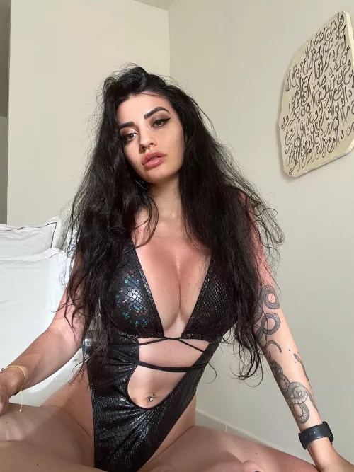 What gig are you taking me to? by MayeSkye