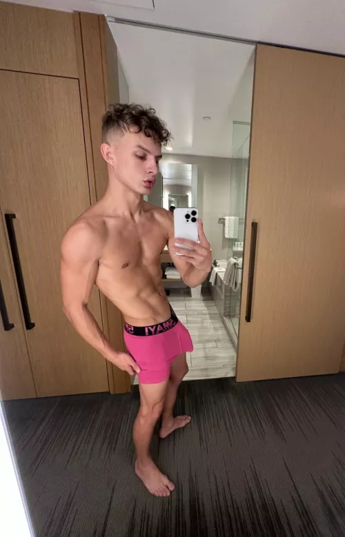 (18) touch me.. by goodluckgeniee