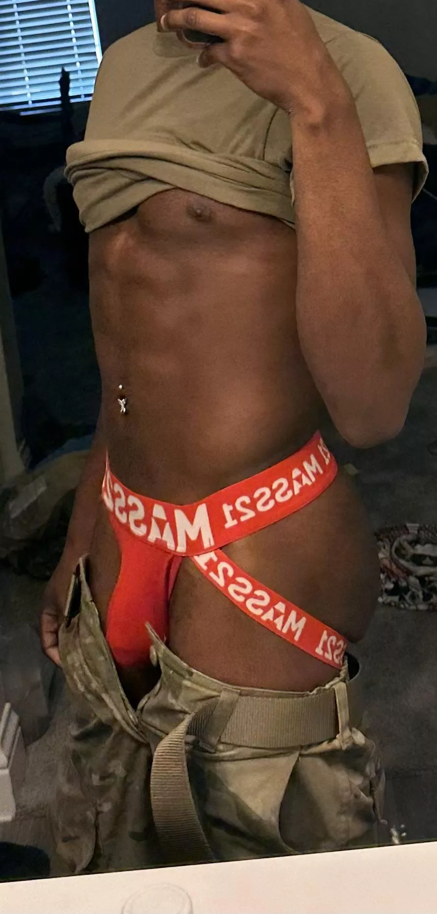 [23M] What do you think? posted by PhysicalLab4533