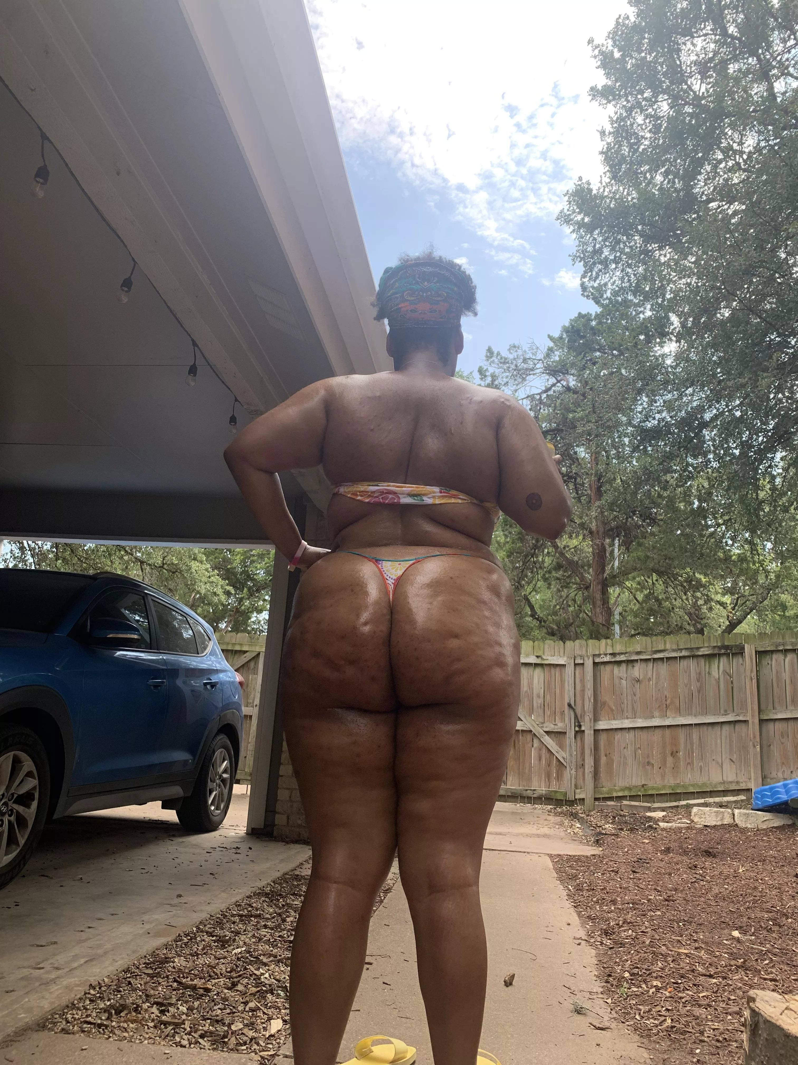 55” of my favorite aspect of her. posted by little_and_knows_it