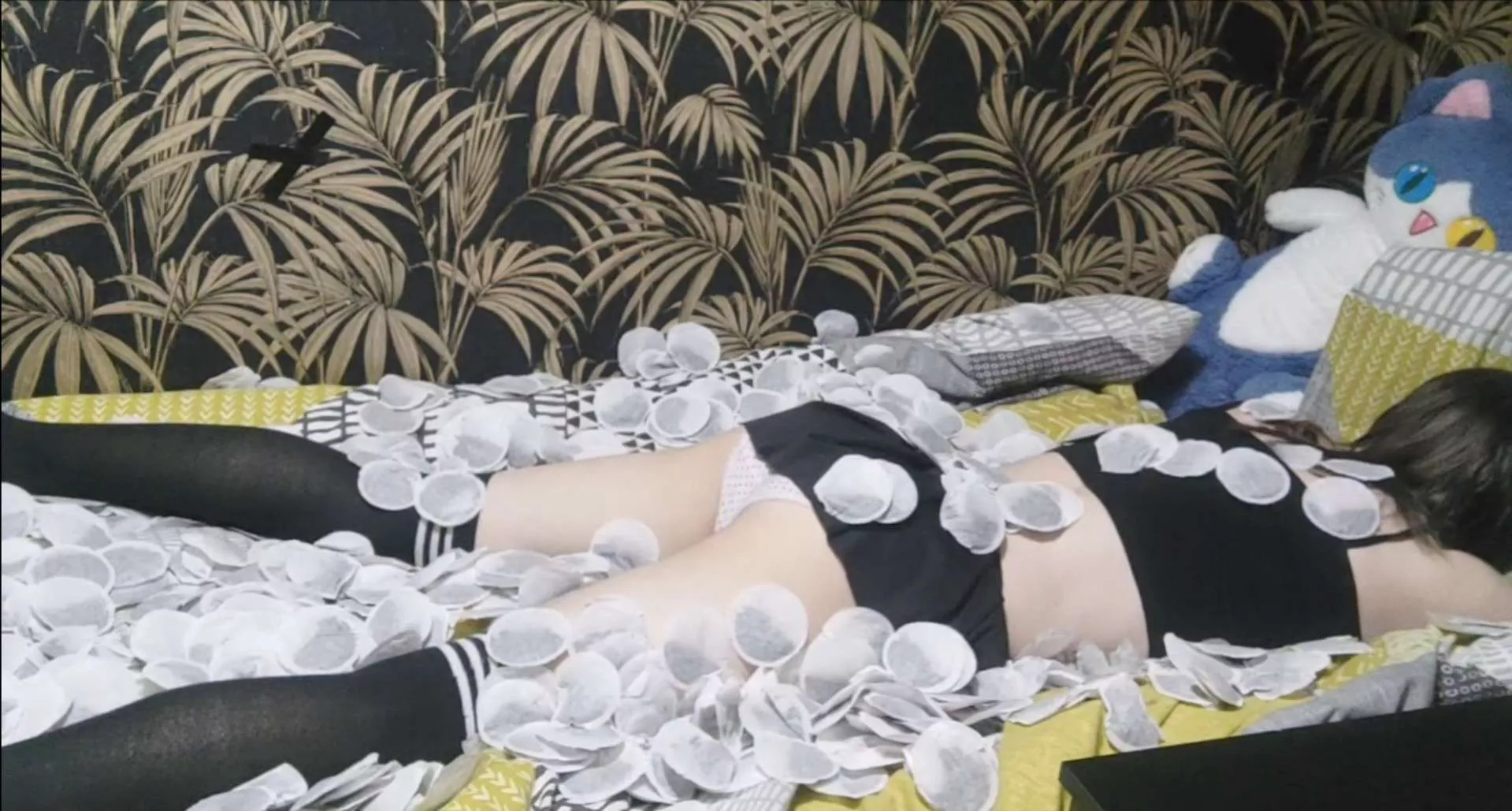 British Femboy's in there free time posted by Caro_Lucius