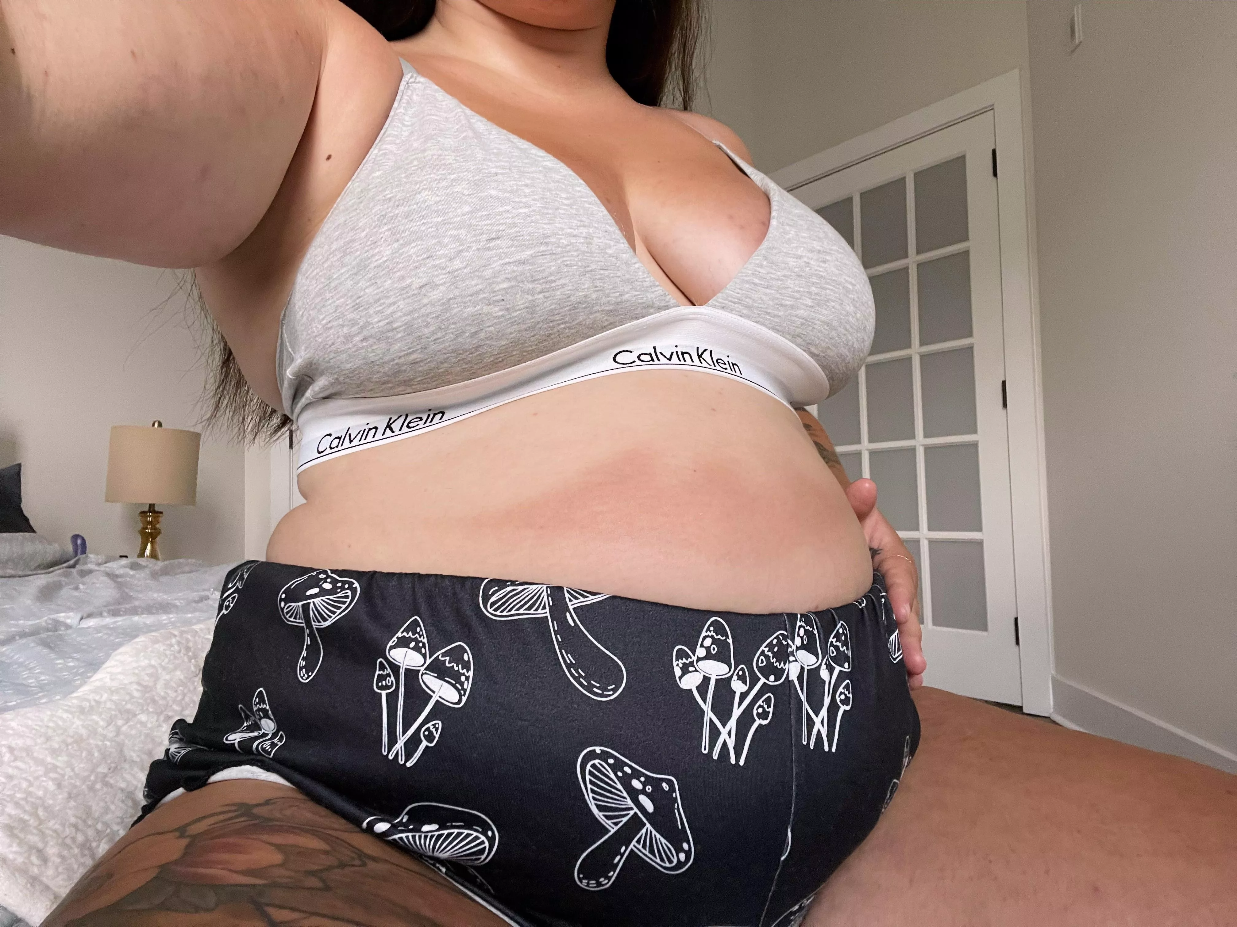 Bursting at the seams posted by feedxmexdaddy