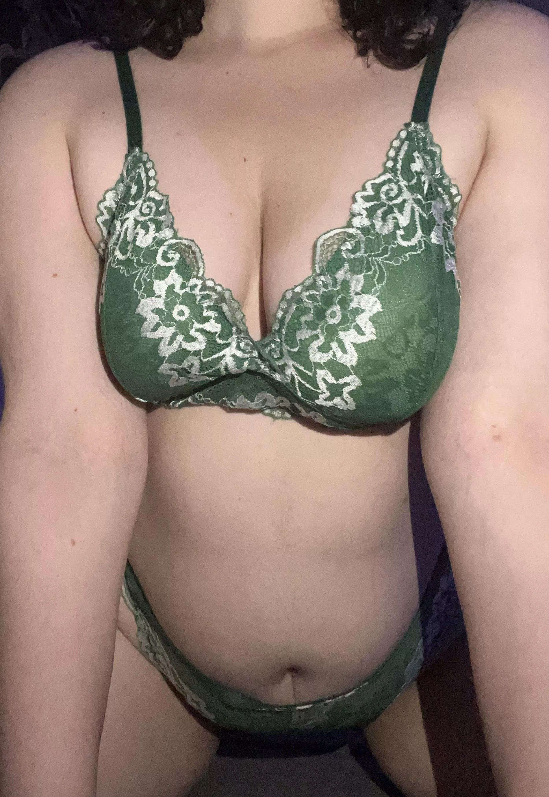 Do you like my new set? posted by Athena_Lore999