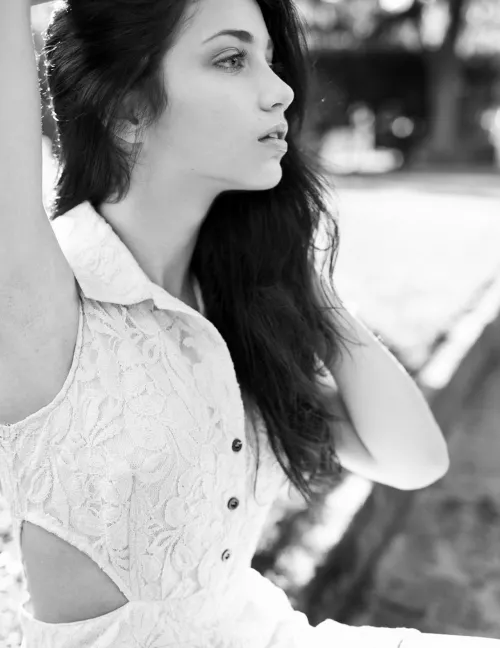 Emily Rudd [x-post from /r/gentlemanboners] by besidesClamor50