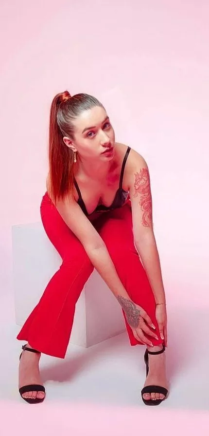 Every sub is free for 30 days and i'll send out a greeting vid for free hha posted by NaughtyRabbitx