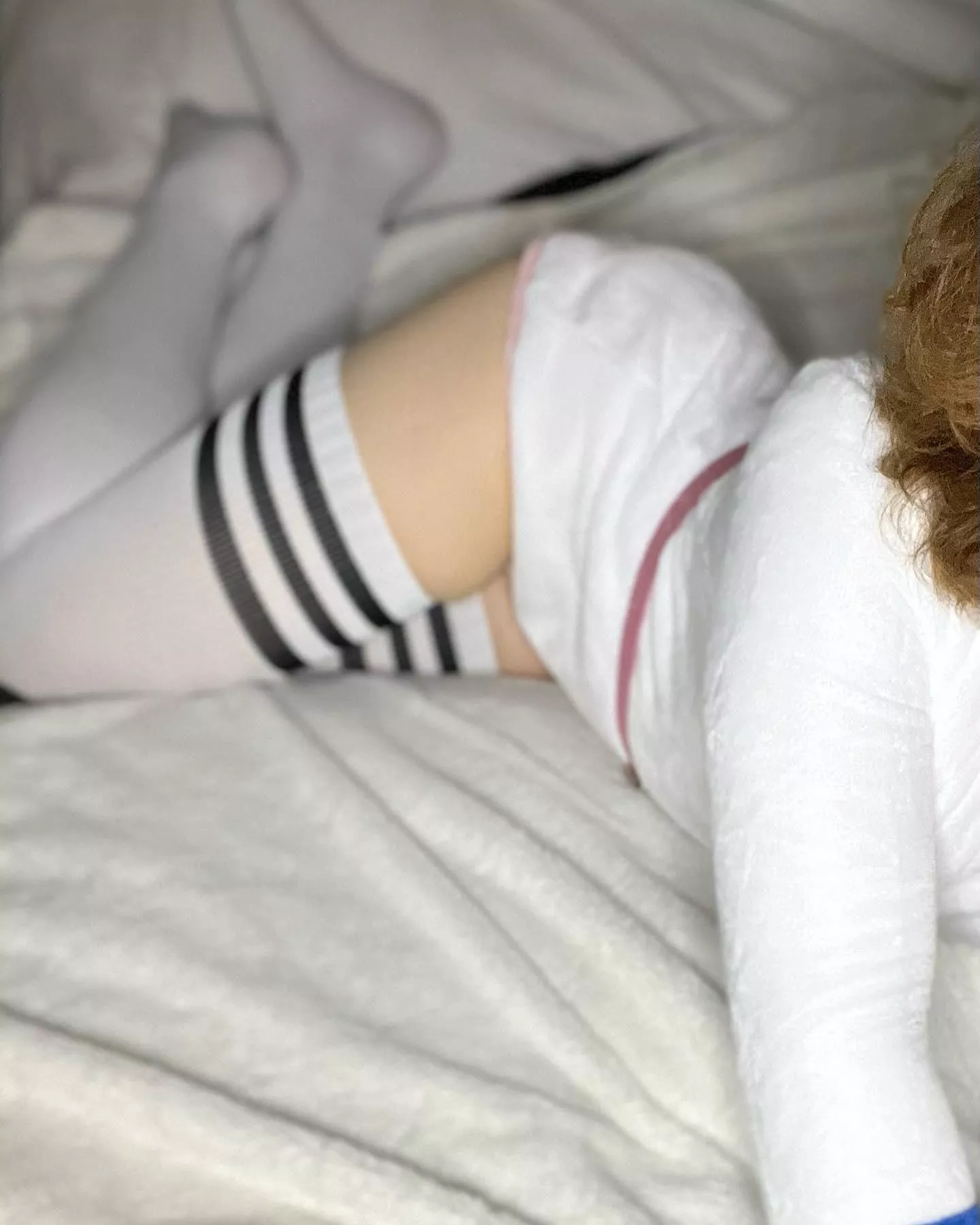 Goodnight 🤍🩵🩷 posted by Rufurre