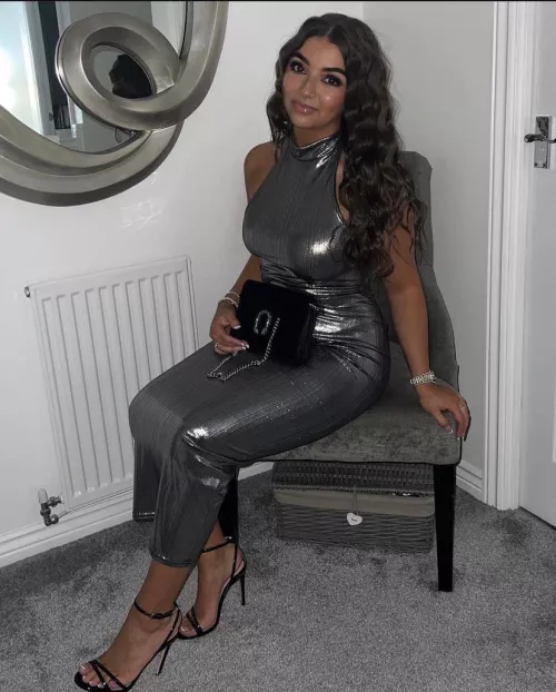 grey dress by TaleAlarmed8621