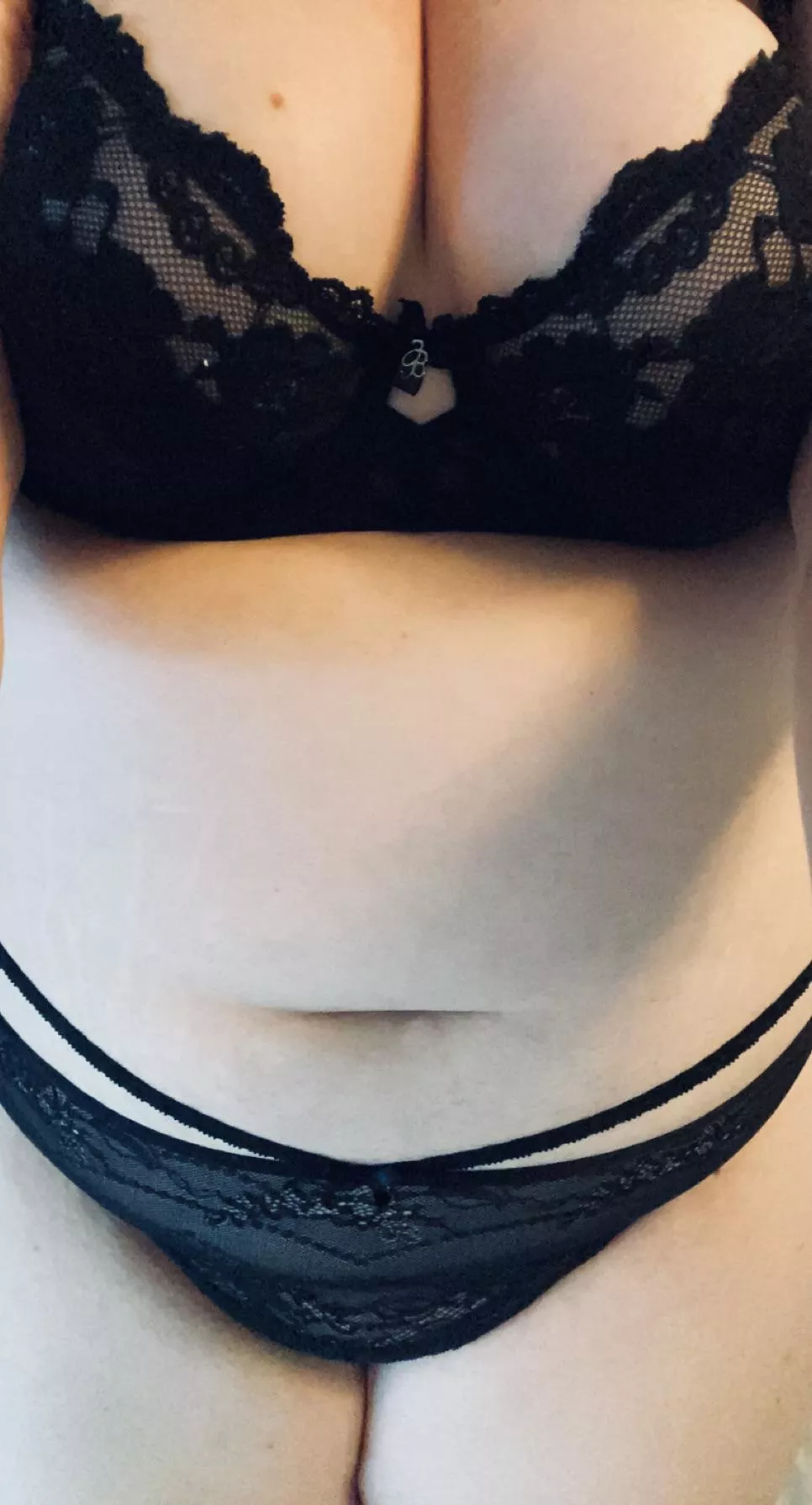 🖤have a relaxing Sunday🖤 posted by TalkNerdy2Me83