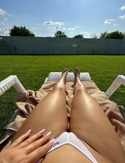 Hello x by annafitness01