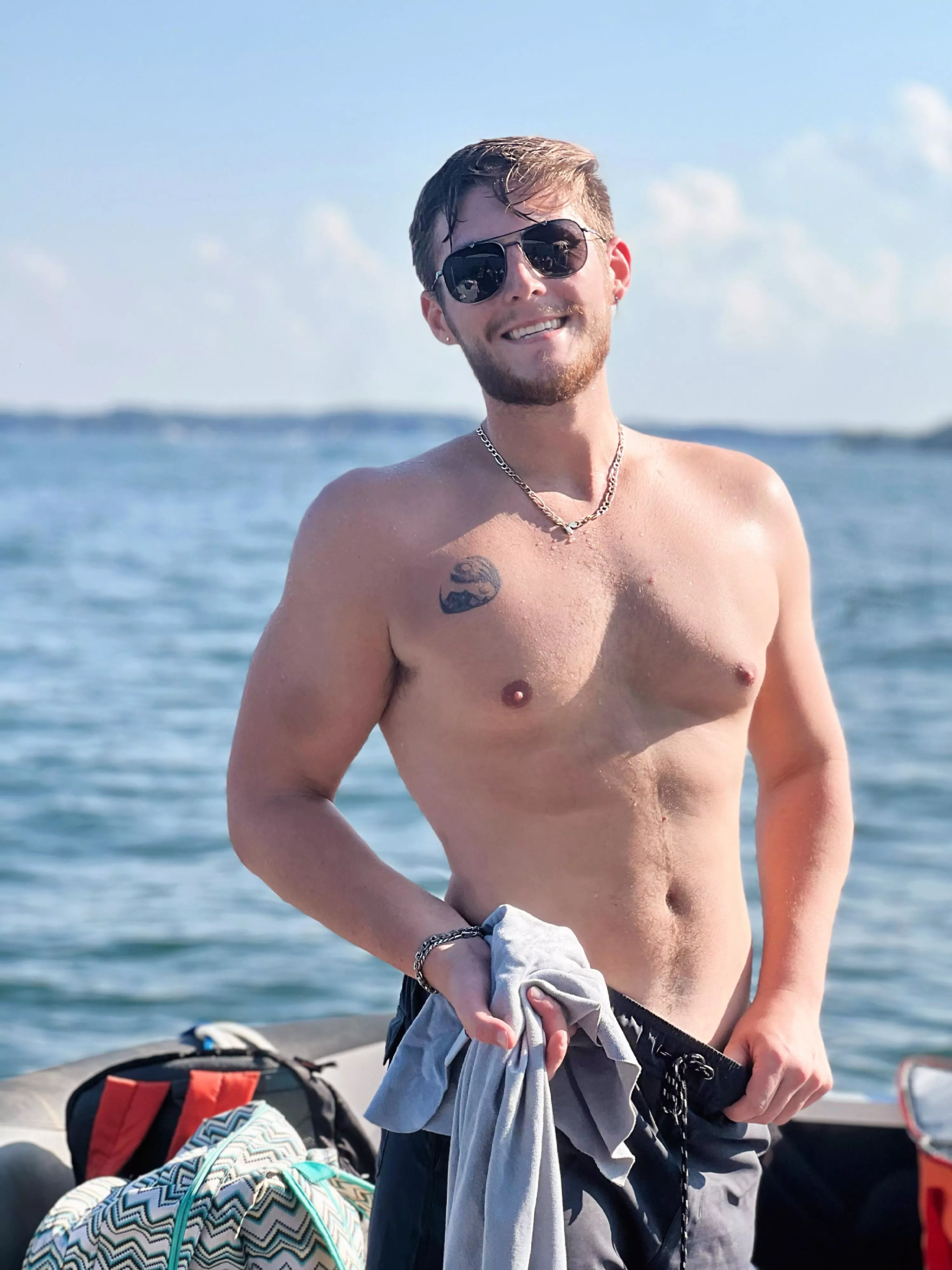 Hiya, happy Lake Day from Hunter :) posted by Zanpakyou