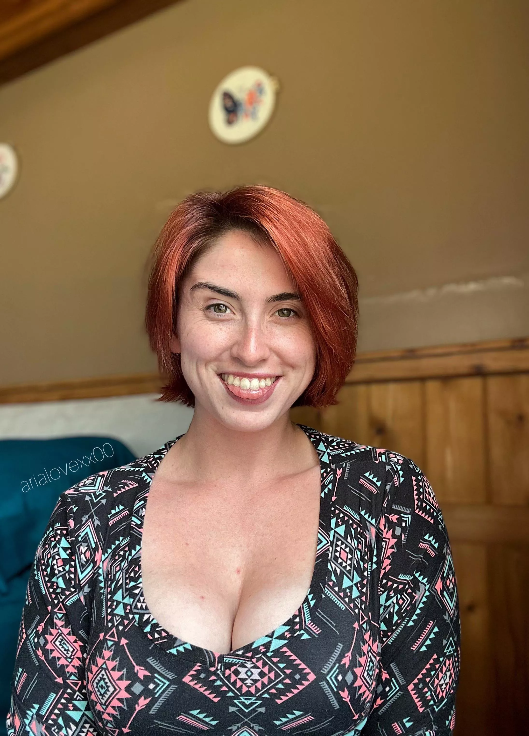 I felt cute in this picture (f) posted by arialovexx00