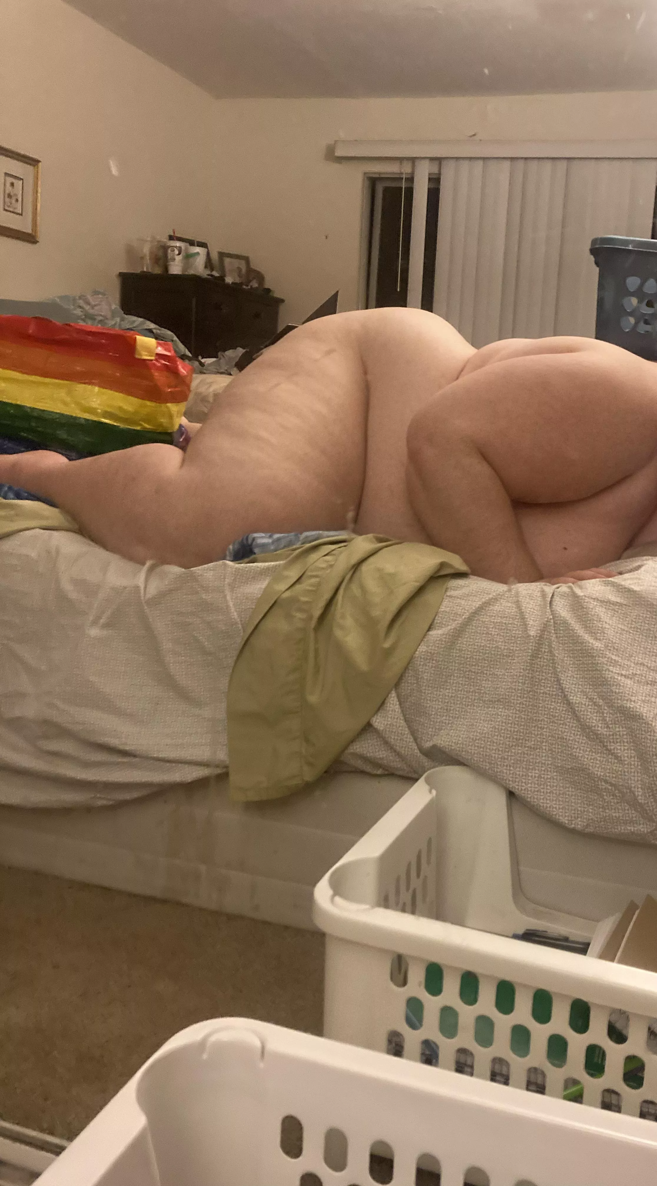 I look like a thick renaissance painting and I love it posted by Theholeyghost69