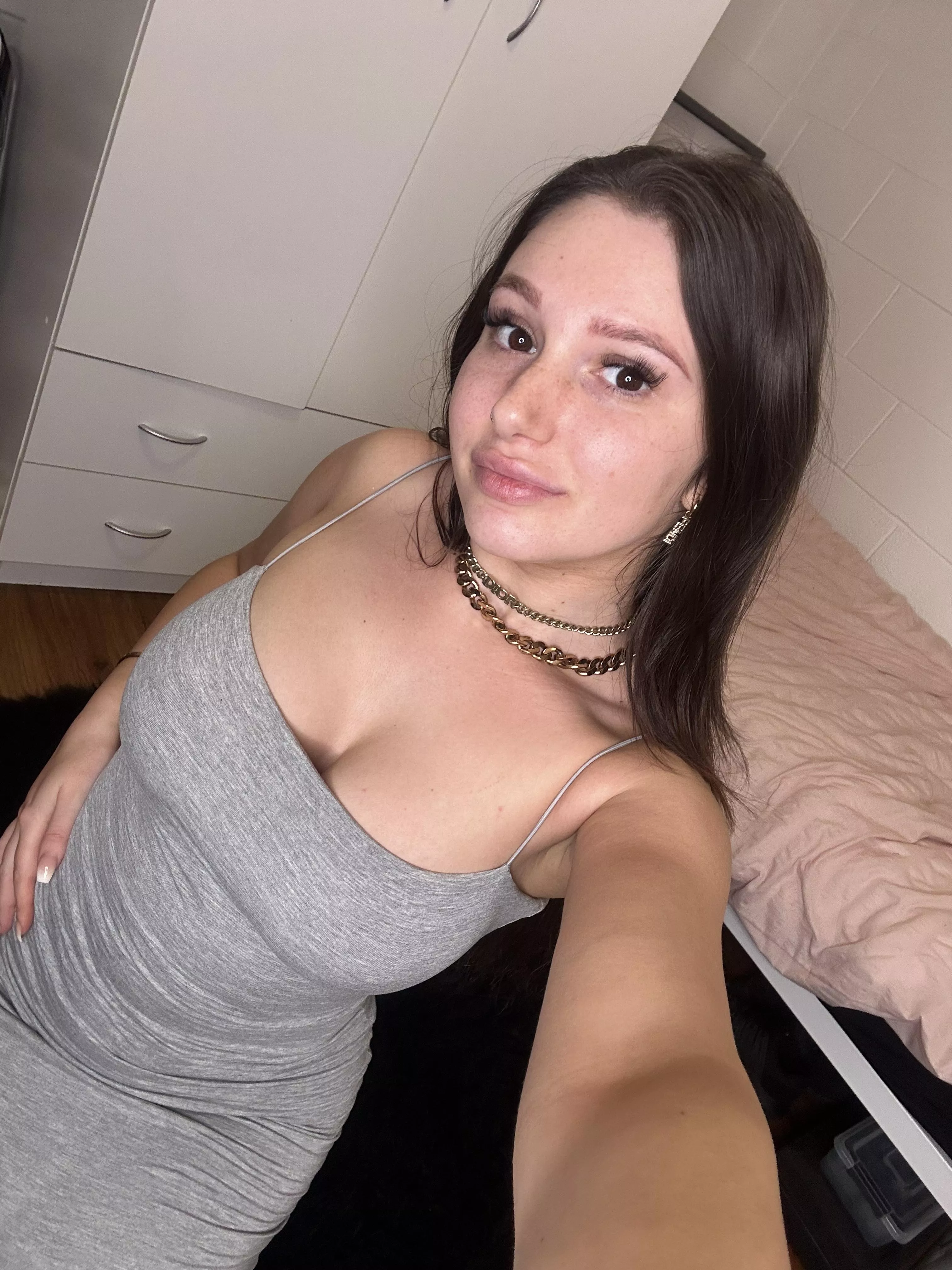 I may have an innocent face but I do dirty dirty things posted by UtterlyAbusive