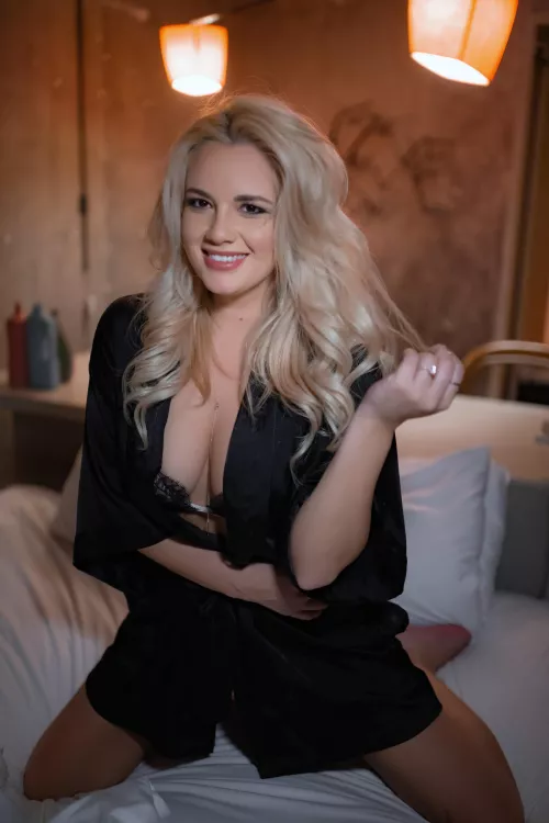 I'd better push back that dinner reservation an hour... by BlairBubbles