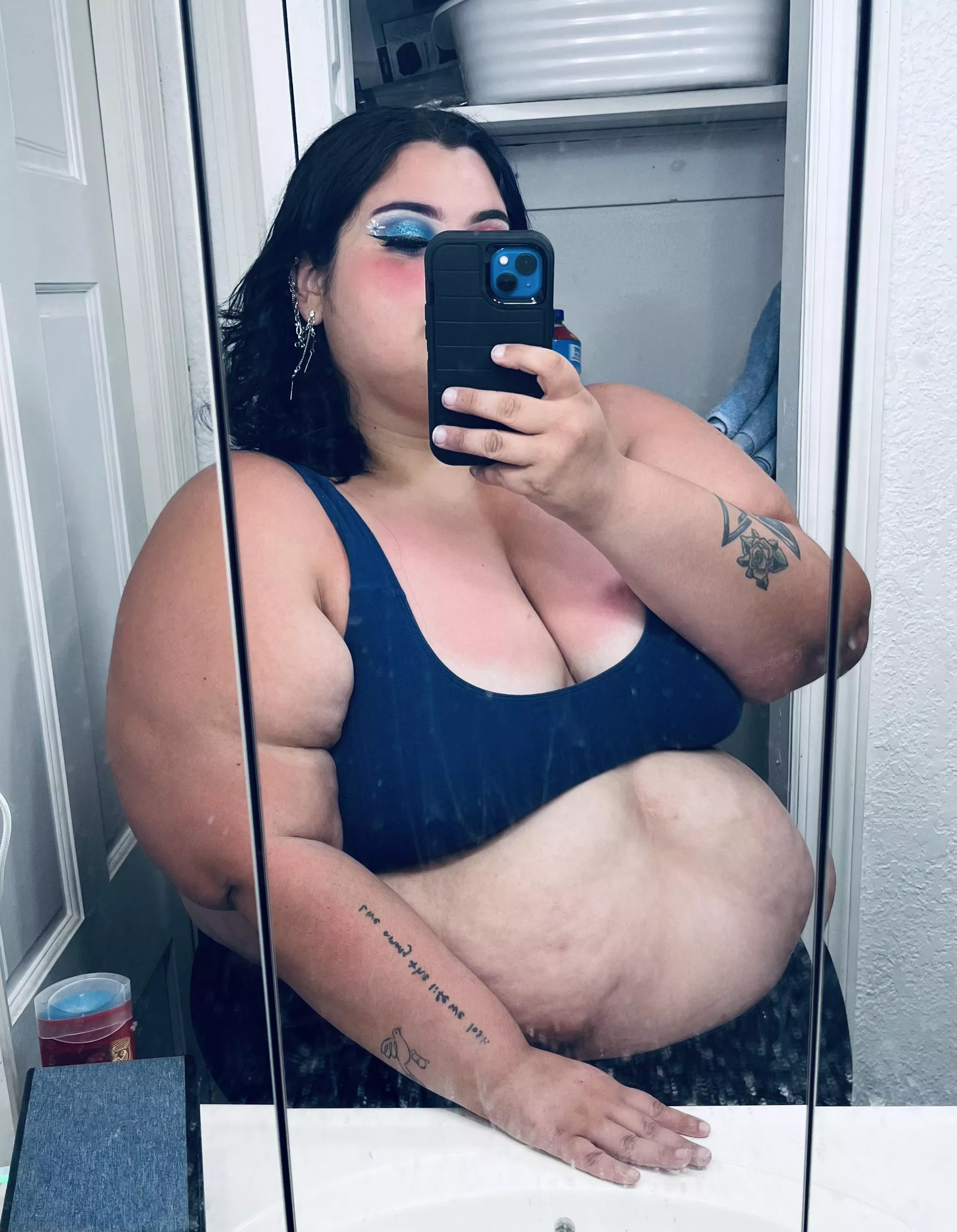 If we hit 1K followers before or on My birthday what should I post to celebrate?😉 posted by Big-Arm4810