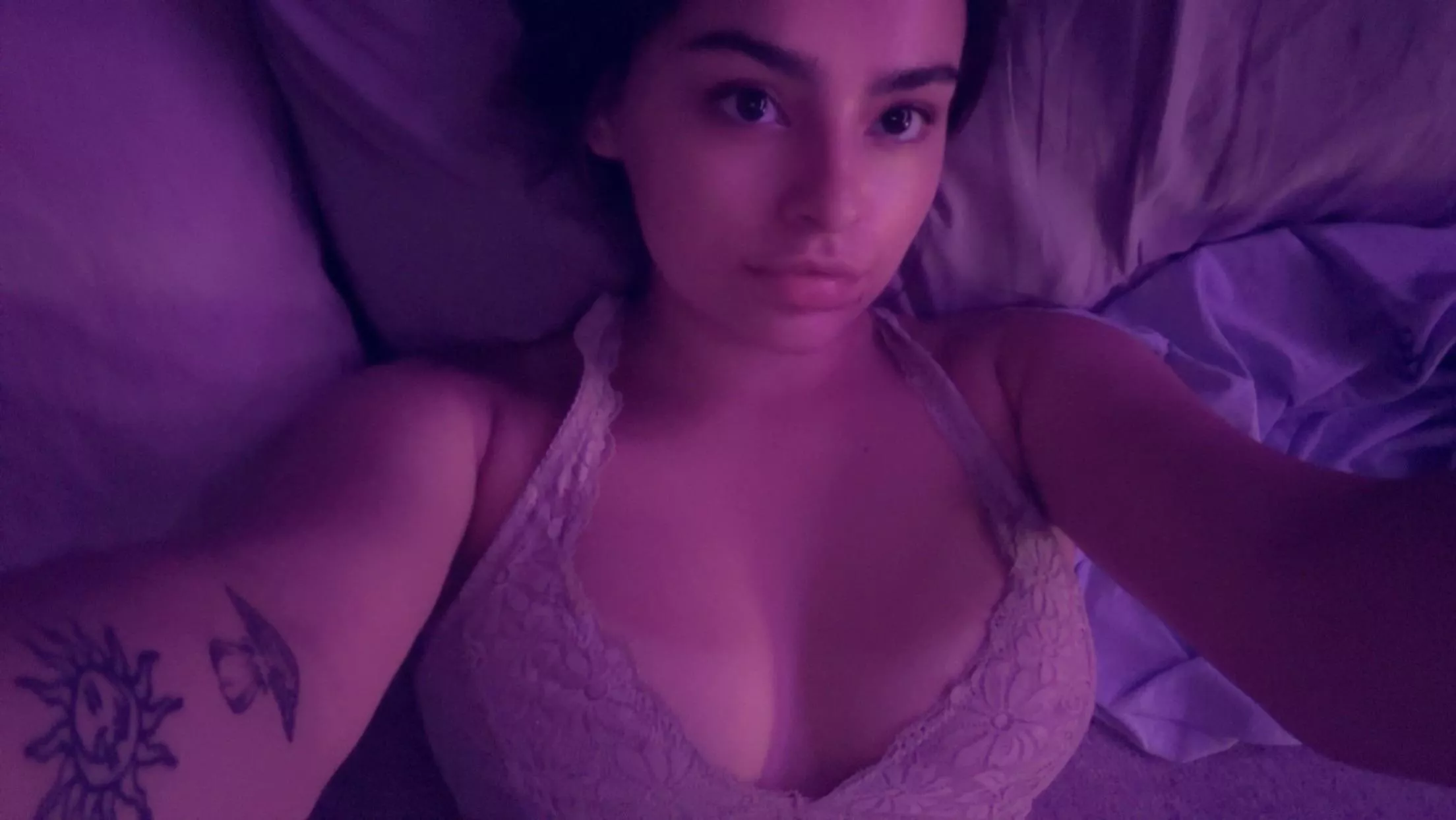 I’m bored tonight, let’s have some fun;) link in comments🤍 posted by eden_alanna