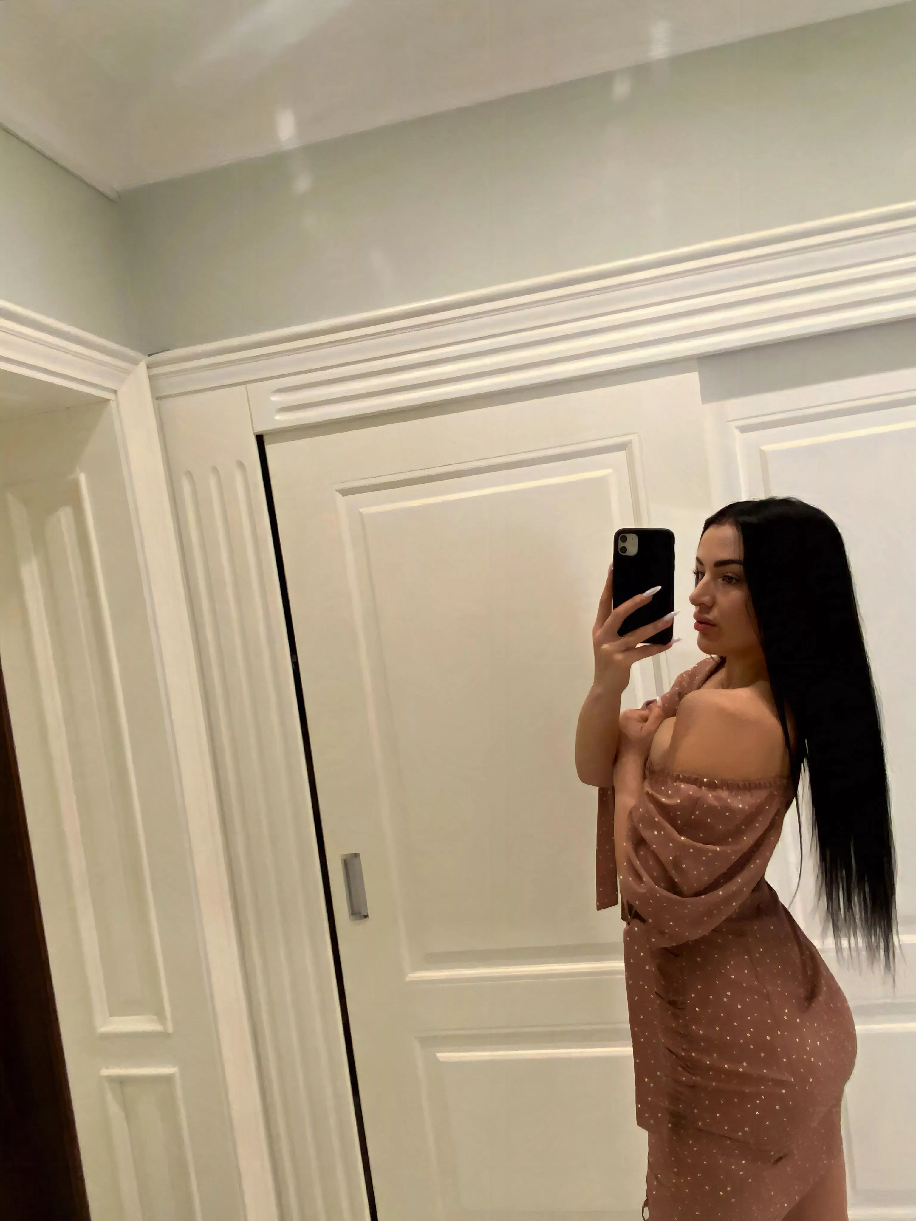 I'm naked, you should be naked too posted by Notsynodezp