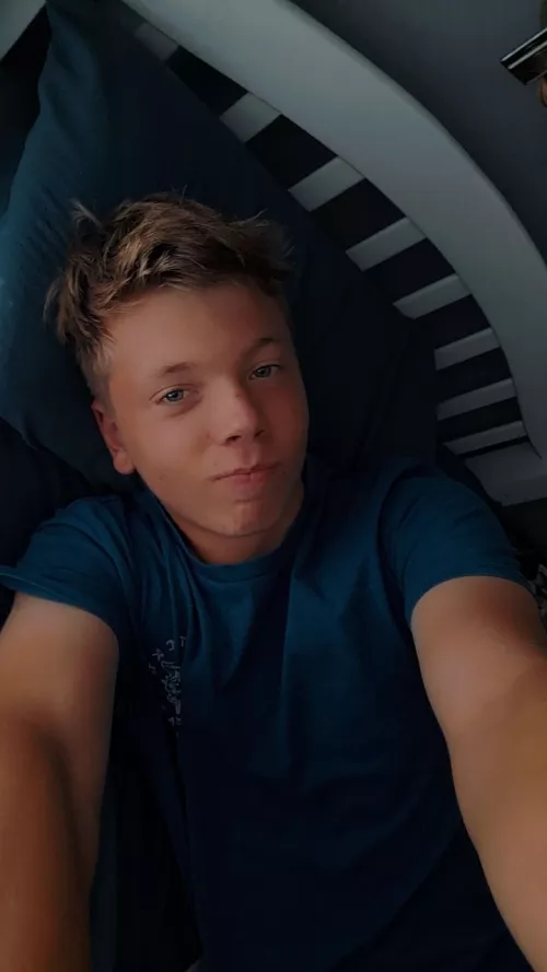 Like this pic of me by Ryzeio