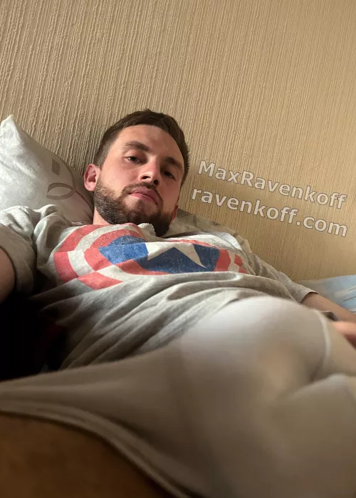 MARVEL or DICK🍆? Comment what you would choose. by MaxRavenkoff