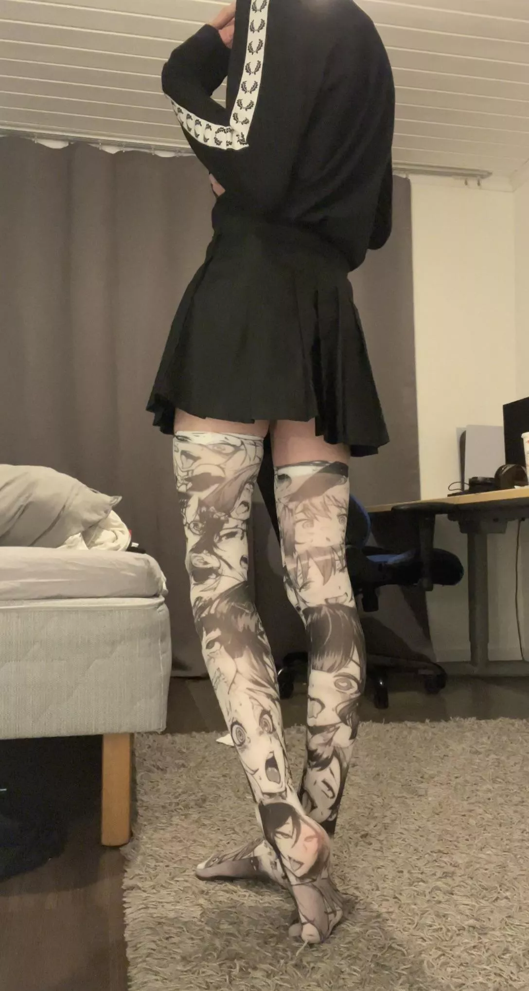 More aheago thigh highs 🥰 posted by CasualFb